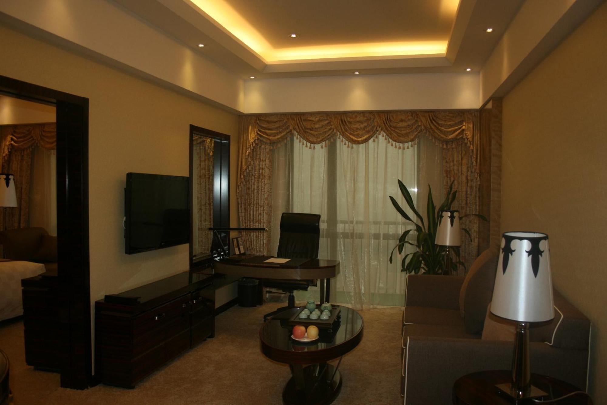 Zhengzhou Jianguo Hotel Esterno foto