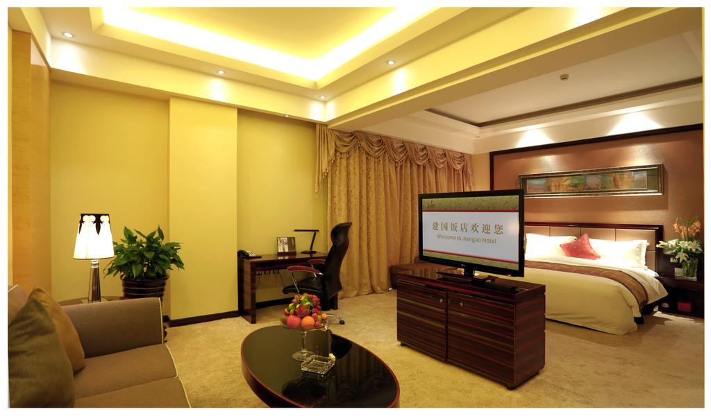 Zhengzhou Jianguo Hotel Esterno foto